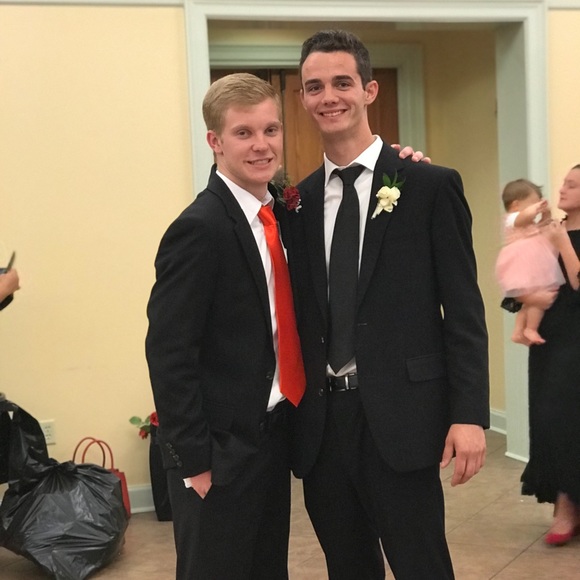 Meet your Posher, Tiffany - Picture 8 of 8